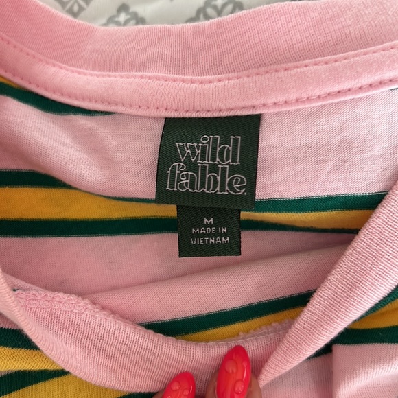 Wild Fable Striped Tee - Medium - Picture 4 of 4